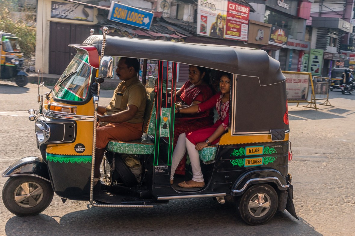 Pictures of people, places, and things in Thrissur, Kerala, India