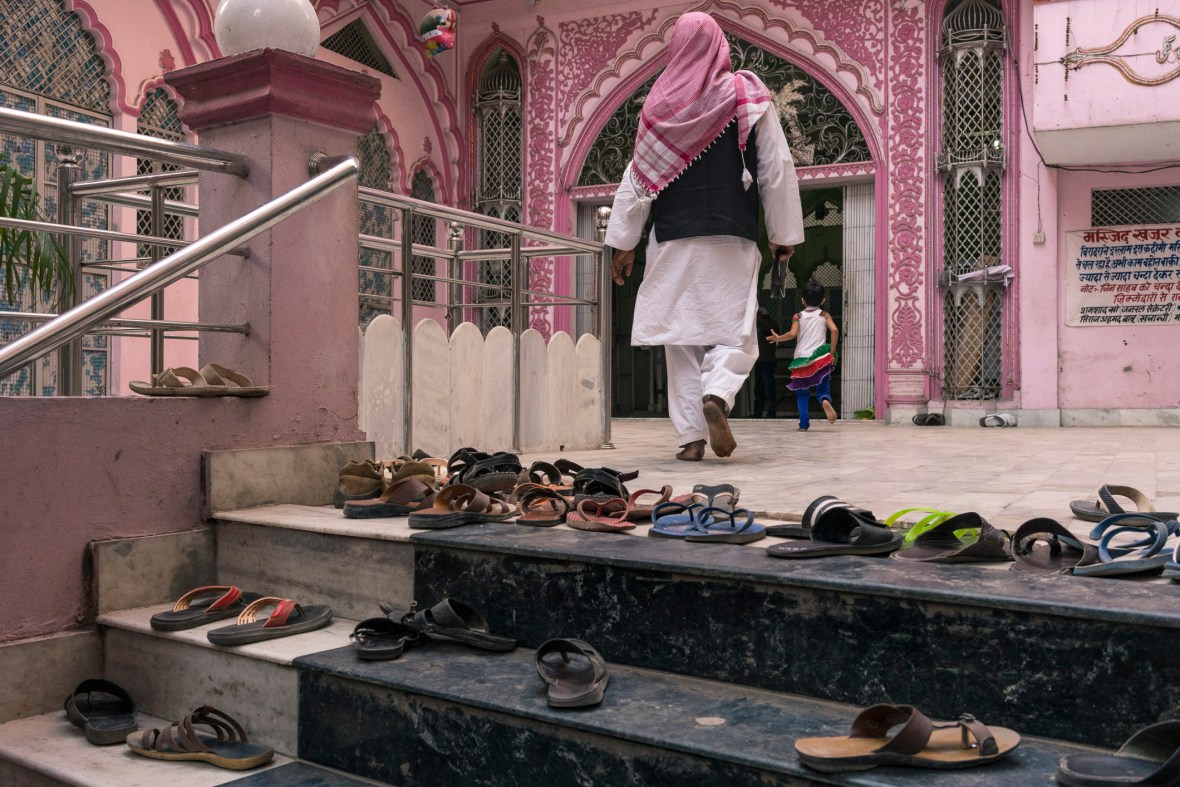 Travel and street photography of Varanasi India people, places and things made while Walking the Lanes with Maciej Dakowicz by mcmessner Mary Catherine Messner.