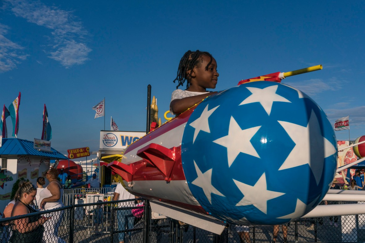 Travel and street photography of New York City and Coney Island people, places and things made while working with Peter Turnley by mcmessner Mary Catherine Messner.