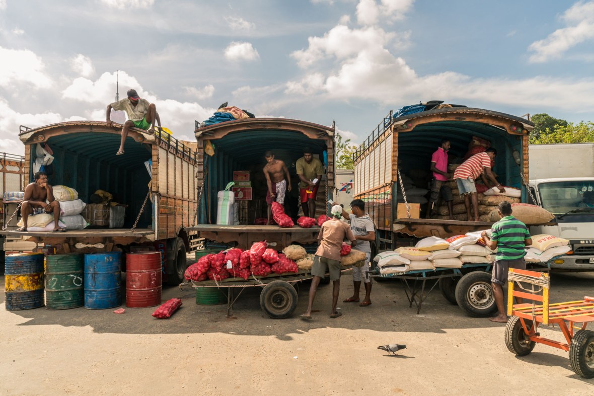 Street and travel photography of Colombo Sri Lanka taken by mcmessner Mary Catherine Messner.