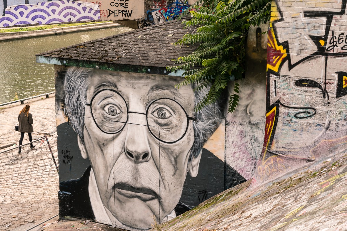 Travel and street pictures of Paris, France people, places and things made by mcmessner Mary Catherine Messner.