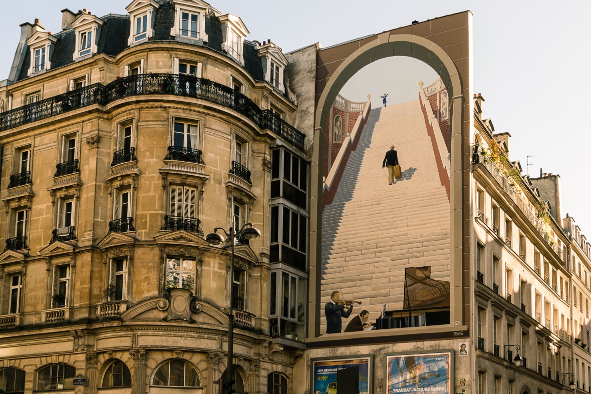 Travel and street pictures of Paris, France people, places and things made by mcmessner Mary Catherine Messner.