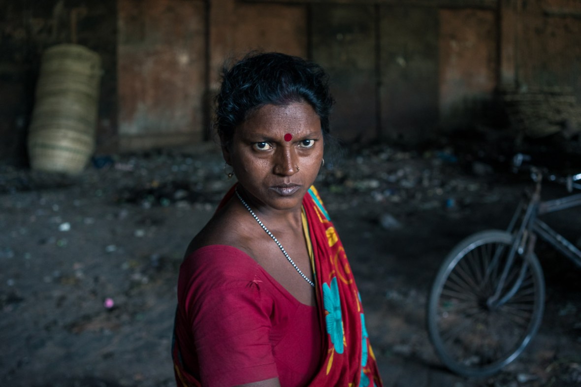 Street and travel photographs of Kolkata India taken by Mary Catherine Messner for mctravelpics.com.