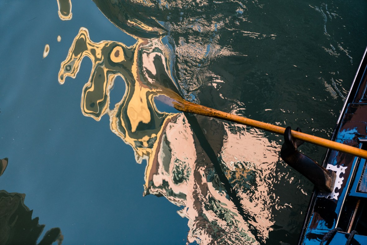 Street and travel photographs of Venice Italy taken by Mary Catherine Messner for mctravelpics.com.