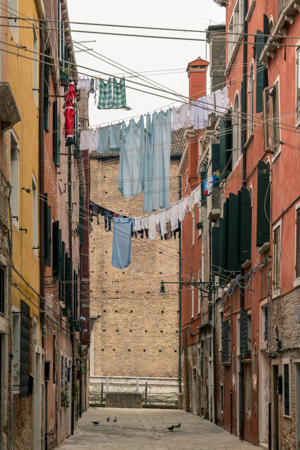 Street and travel photographs of Venice Italy taken by Mary Catherine Messner for mctravelpics.com.