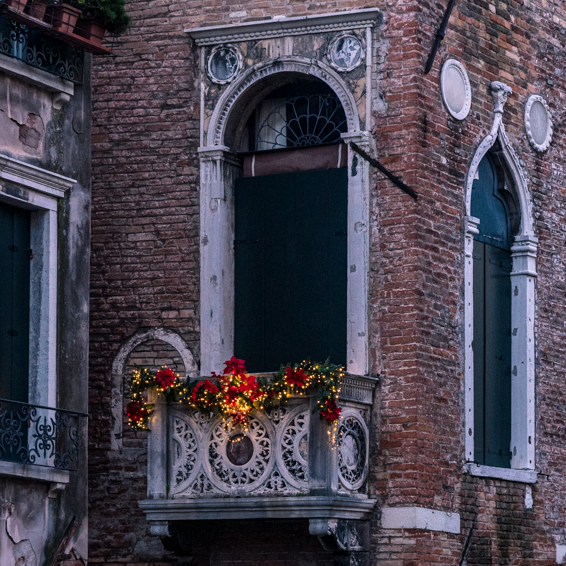 Street and travel photographs of Venice Italy taken by Mary Catherine Messner for mctravelpics.com.
