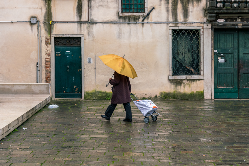 Street and travel photographs of Venice Italy taken by Mary Catherine Messner for mctravelpics.com.