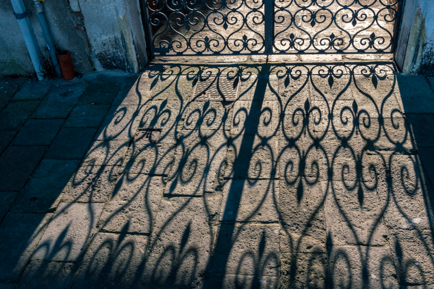 Street and travel photographs of Venice Italy taken by Mary Catherine Messner for mctravelpics.com.