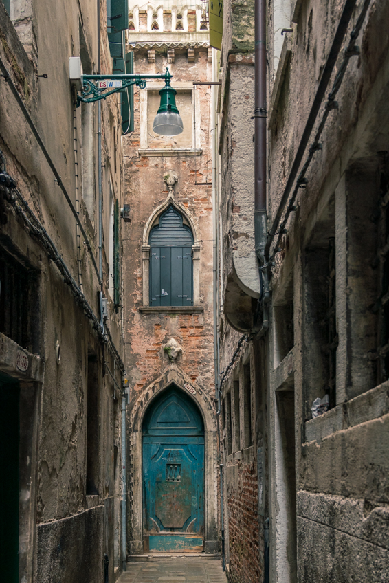 Street and travel photographs of Venice Italy taken by Mary Catherine Messner for mctravelpics.com.