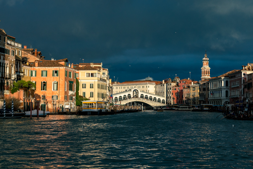 Street and travel photographs of Venice Italy taken by Mary Catherine Messner for mctravelpics.com.