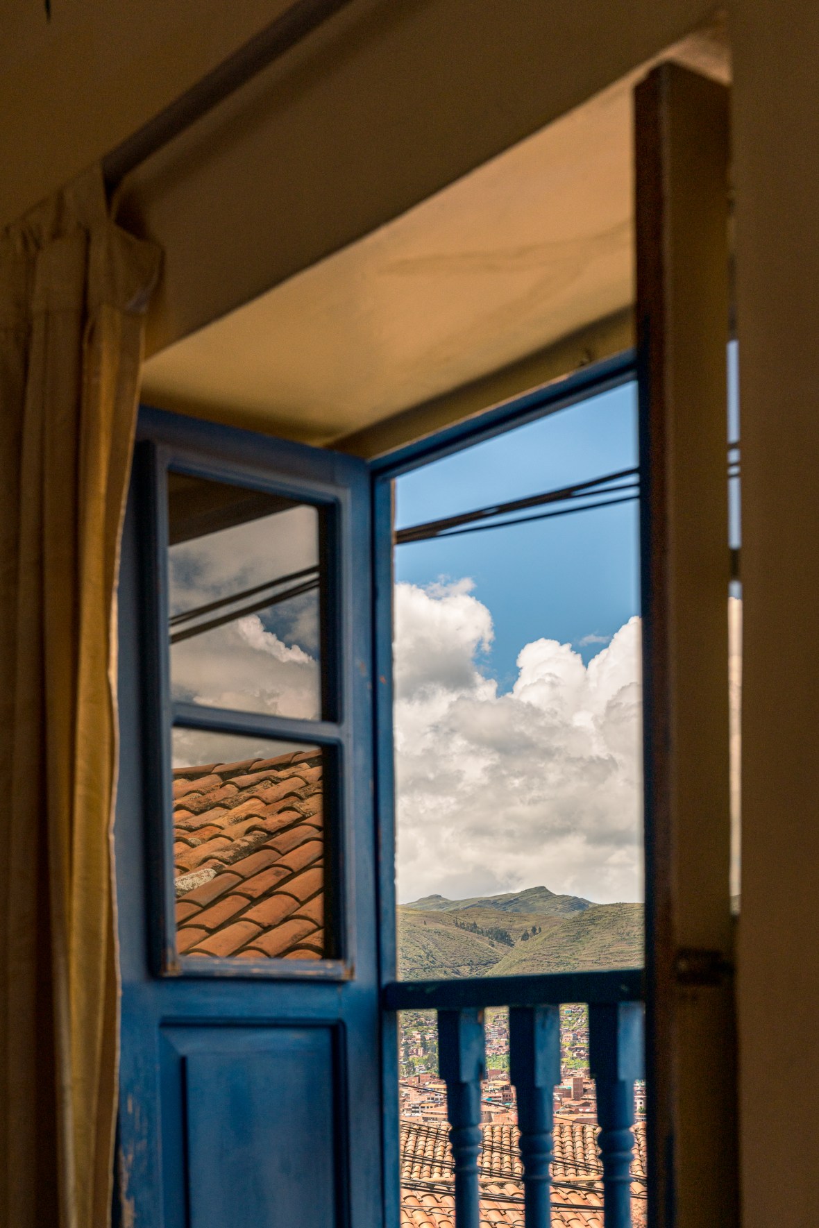 Street and travel photographs of Cuzco and Pisac Peru taken by Mary Catherine Messner for mctravelpics.com.