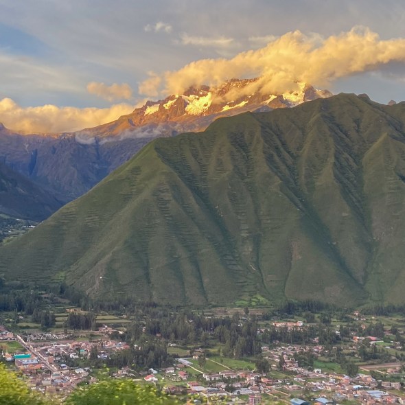 Street and travel photographs of Cuzco and Pisac Peru taken by Mary Catherine Messner for mctravelpics.com.