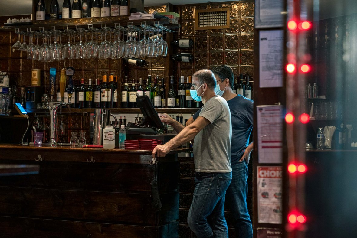 Travel and street photography of New York City made by New York photographer Mary Catherine Messner (mcmessner).