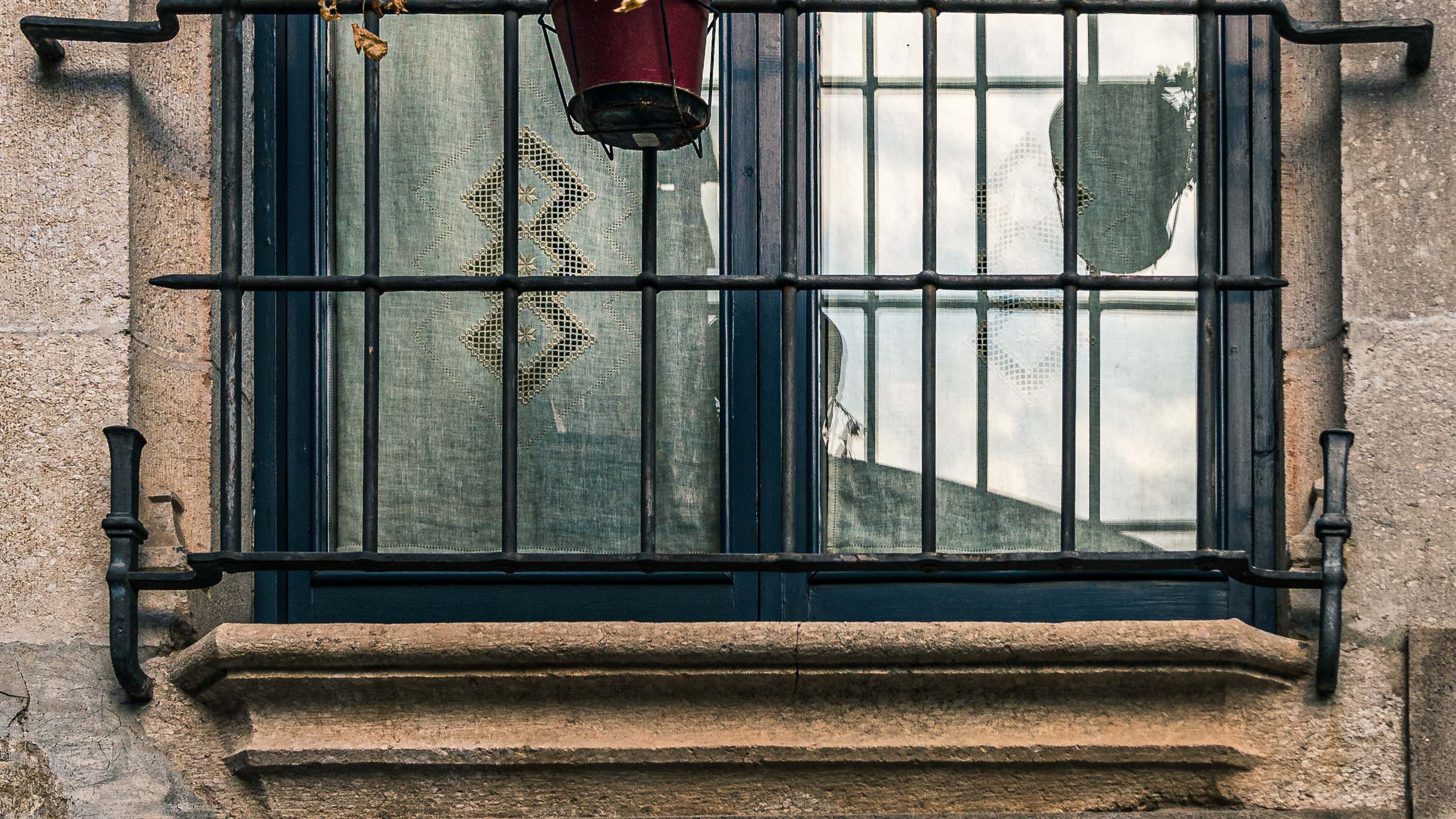 Travel and street photography of Girona, Catalonia Catalunya in Spain made by New York photographer Mary Catherine Messner (mcmessner).