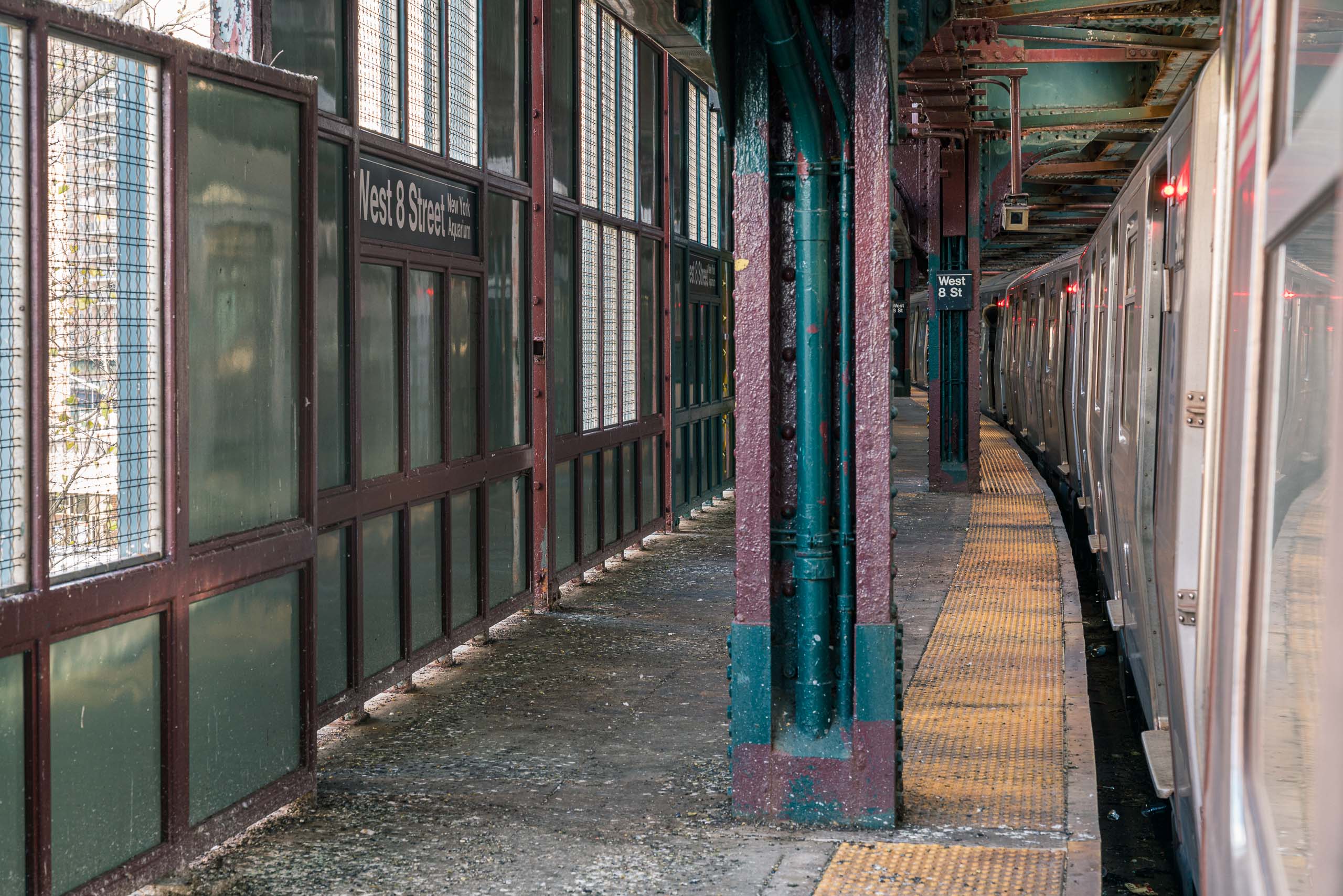 Travel and street photography of New York City, New York, USA made by New York photographer Mary Catherine Messner (mcmessner).