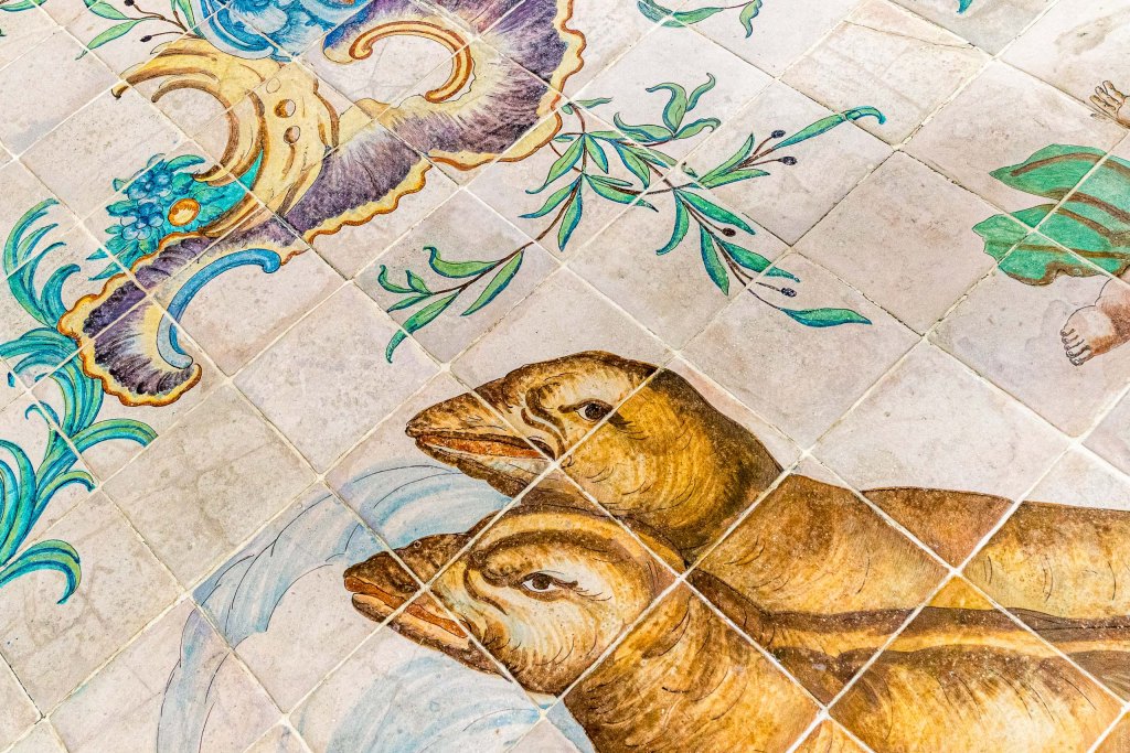 Travel and street photography of Valencia Spain made by New York photographer Mary Catherine Messner (mcmessner).