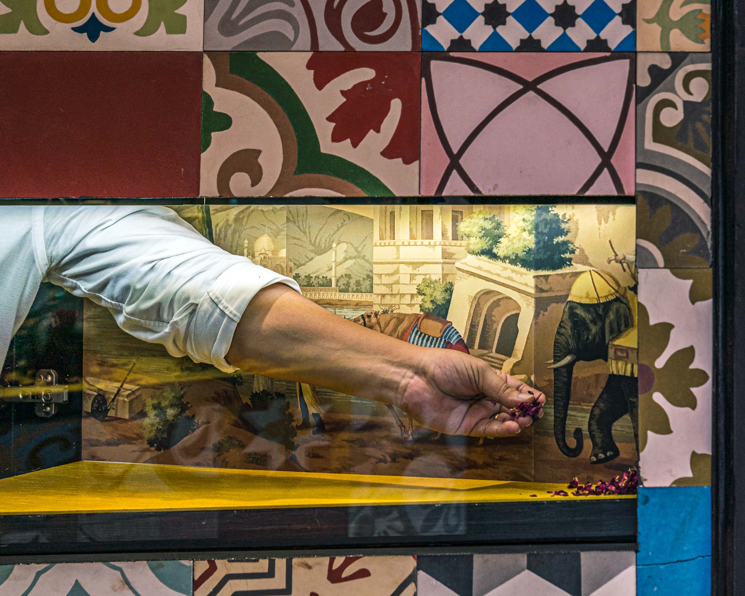 Travel and street photography of Valencia Spain made by New York photographer Mary Catherine Messner (mcmessner).