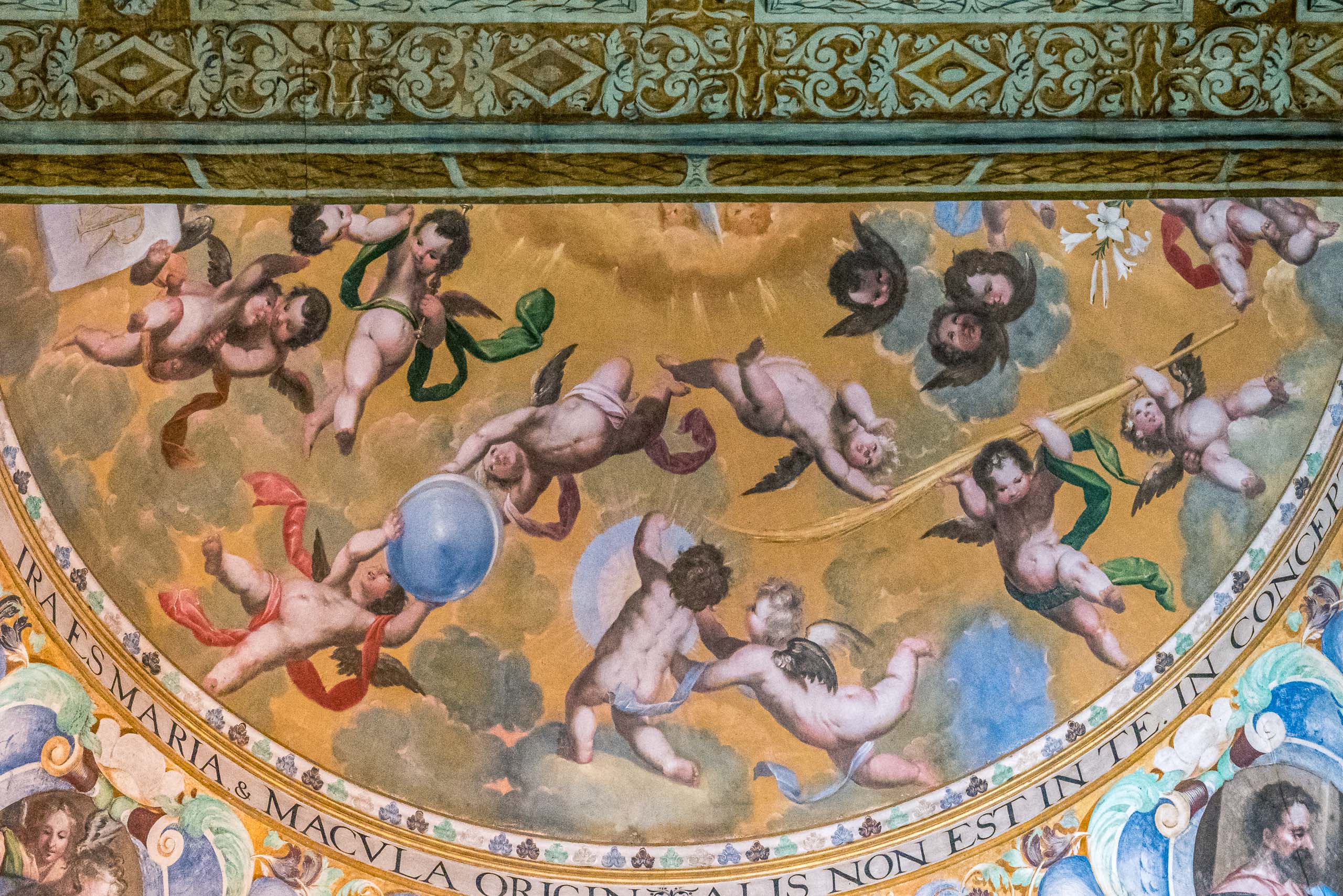 Travel and street photography of Cordoba Andalusia Spain made by New York photographer Mary Catherine Messner (mcmessner).