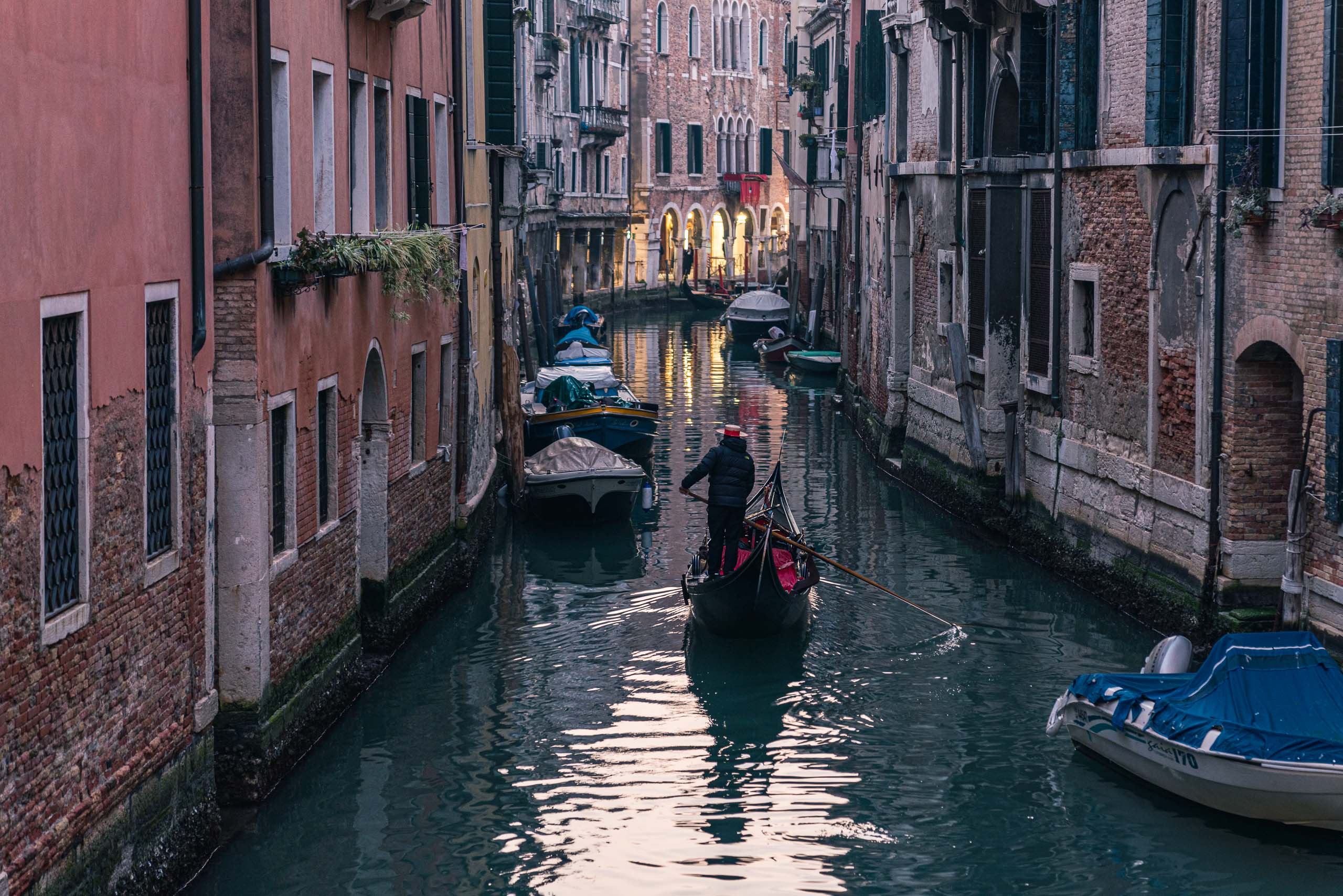 Travel and street photography of Venice Veneto Italy made by New York photographer Mary Catherine Messner (mcmessner).