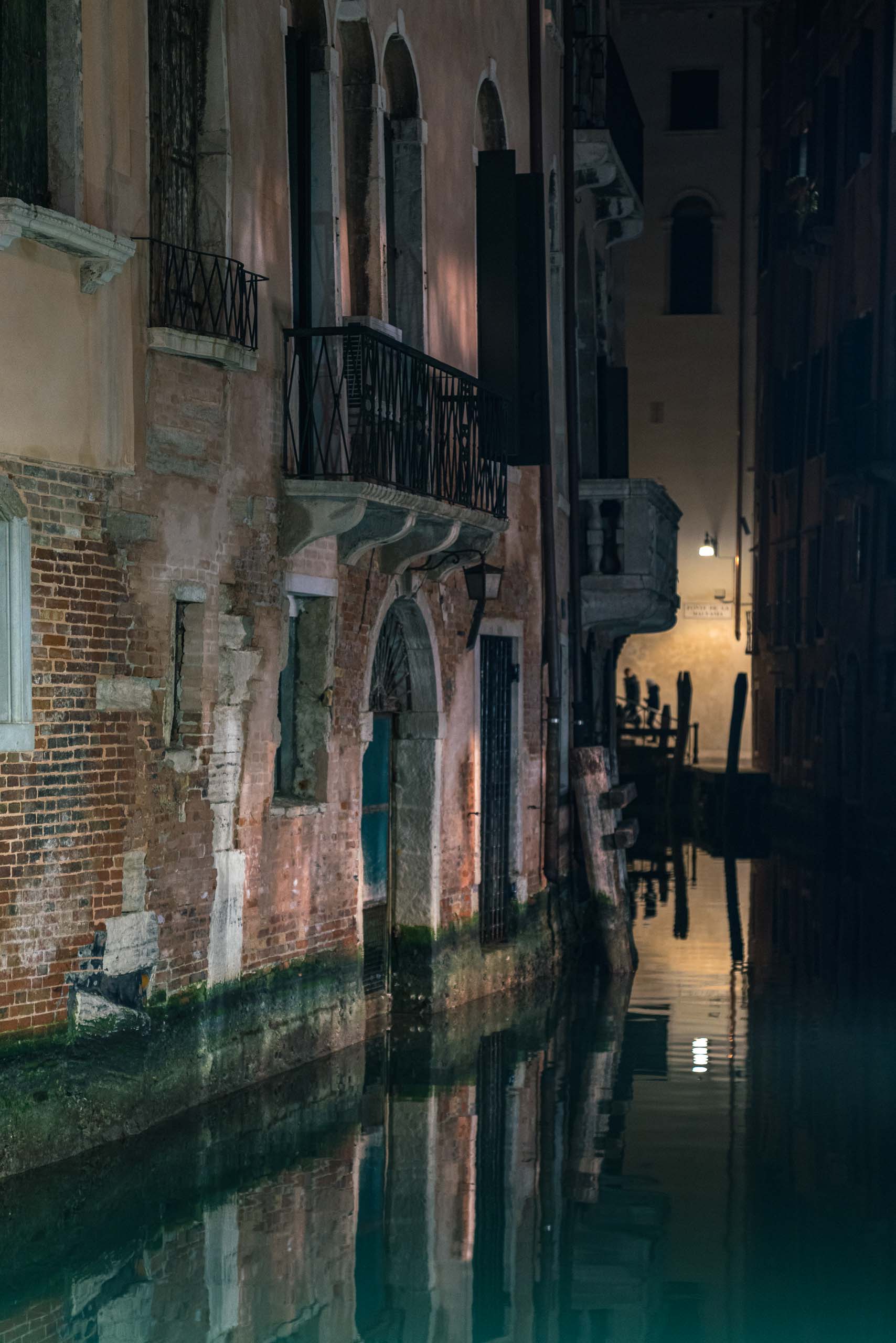 Travel and street photography of Venice Veneto Italy made by New York photographer Mary Catherine Messner (mcmessner).