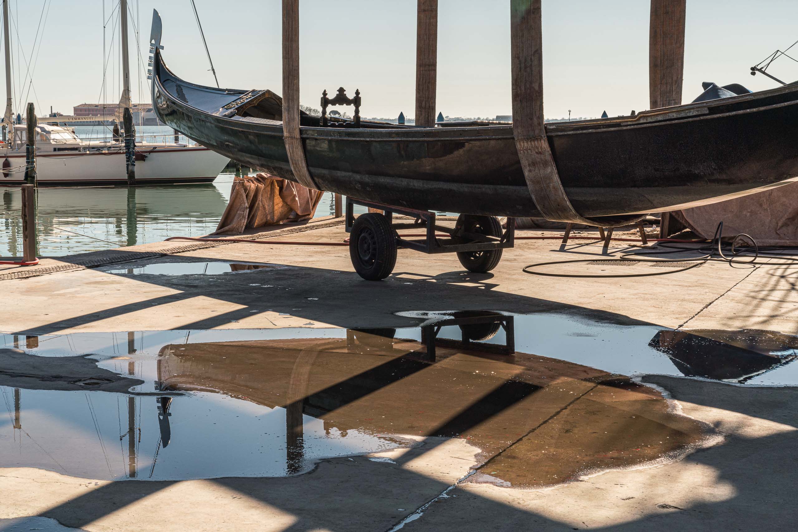 Travel and street photography of Venice Veneto Italy made by New York photographer Mary Catherine Messner (mcmessner).