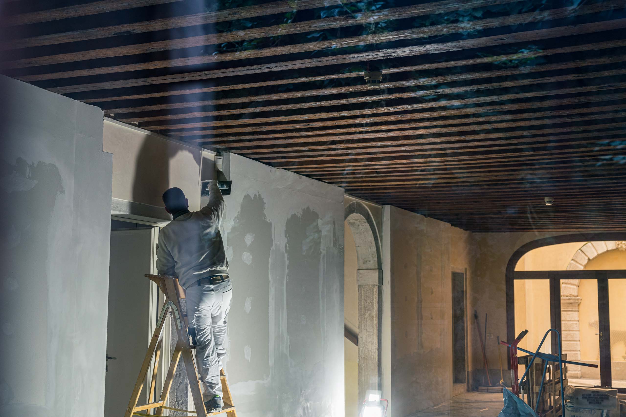 Travel and street photography of Venice Veneto Italy made by New York photographer Mary Catherine Messner (mcmessner).