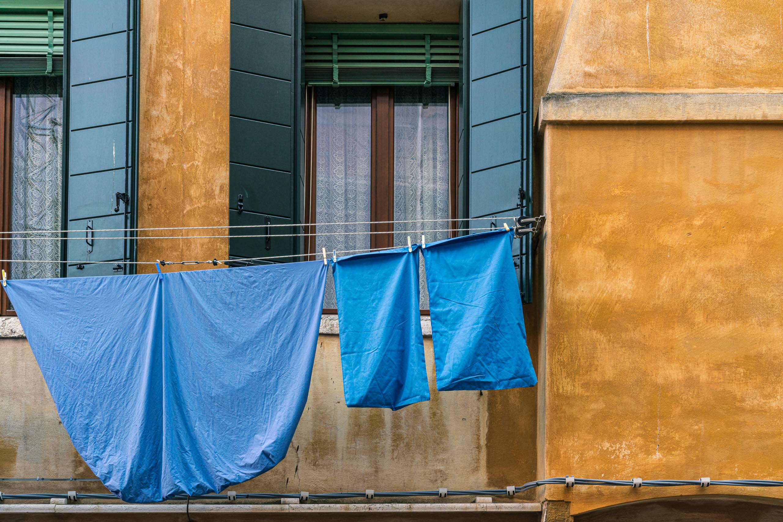 Travel and street photography of Venice Veneto Italy made by New York photographer Mary Catherine Messner (mcmessner).