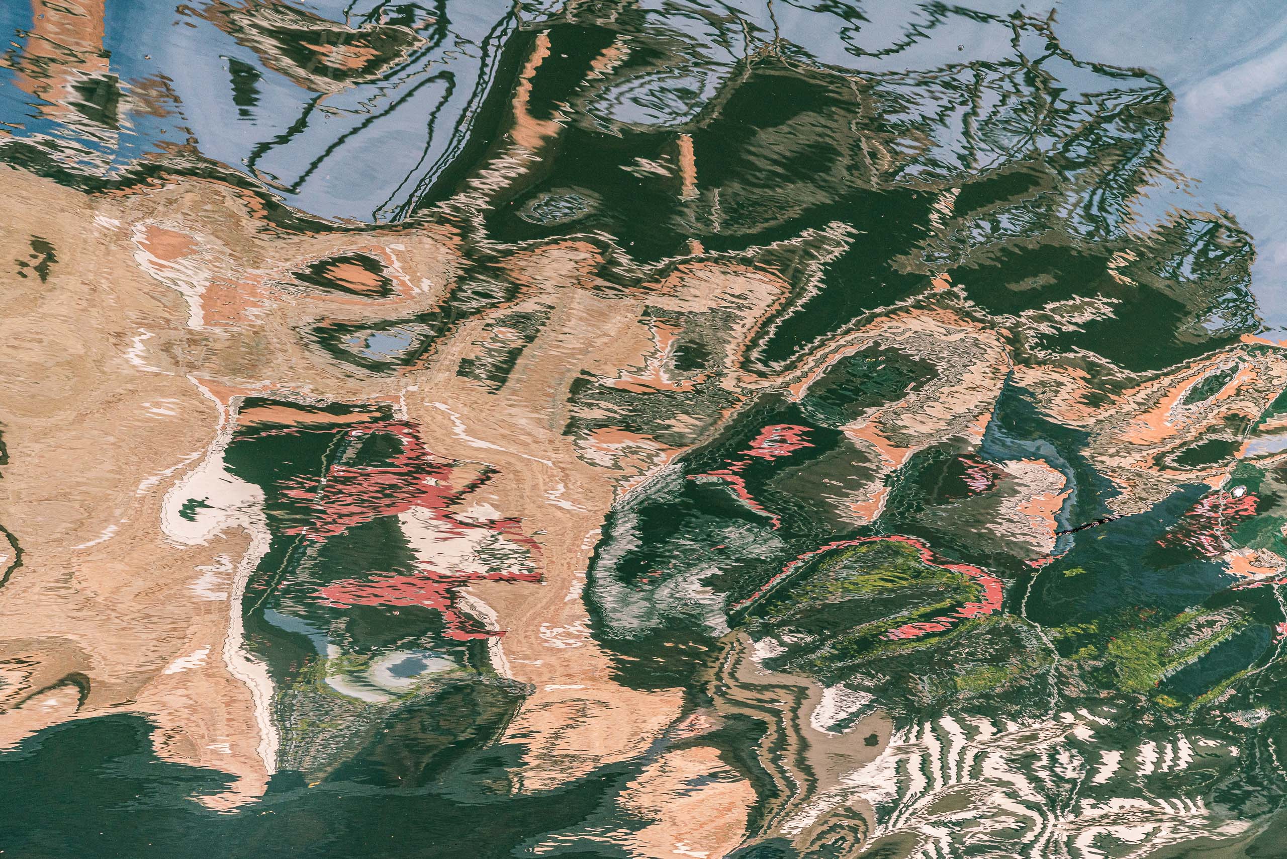 Travel and street photography of Venice Veneto Italy made by New York photographer Mary Catherine Messner (mcmessner).