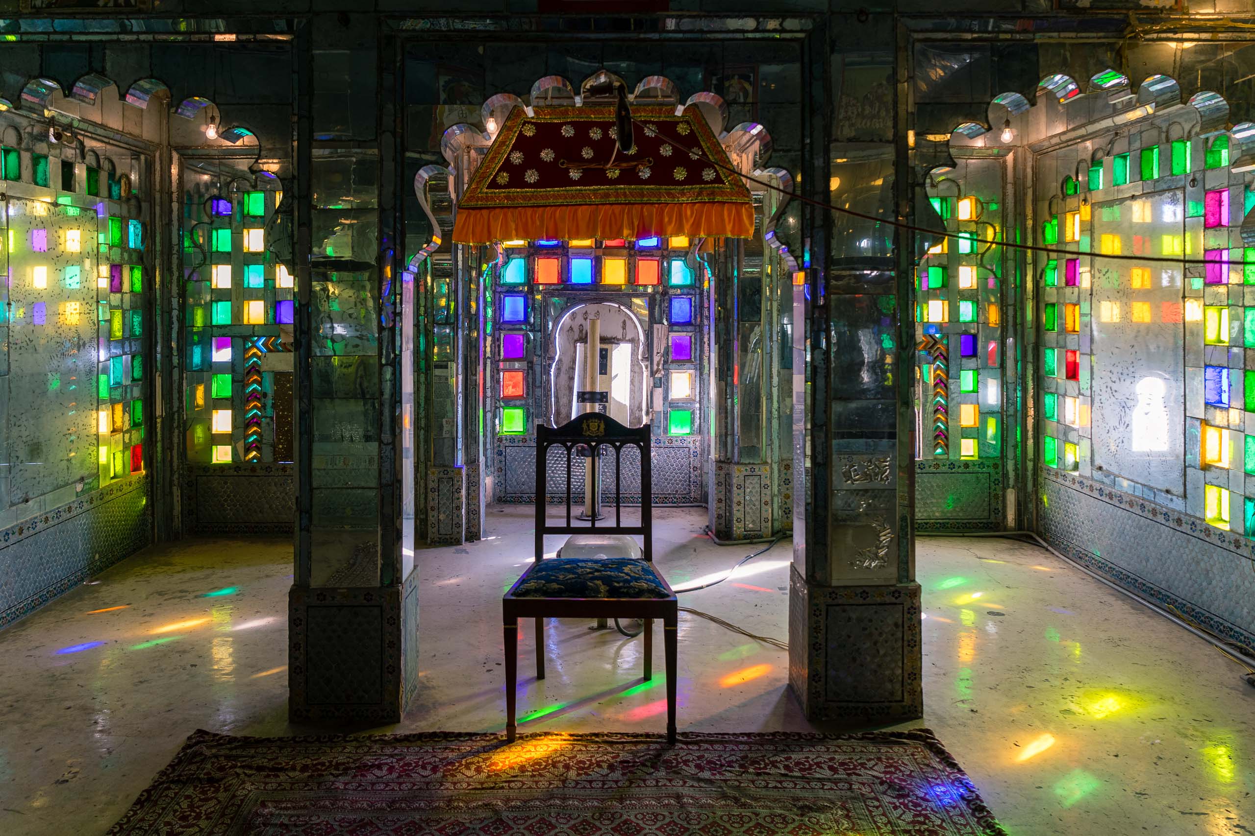 Fine Art and travel photography of Christmas in Venice Veneto Italy made by Chicago photographer Mary Catherine Messner (mcmessner).